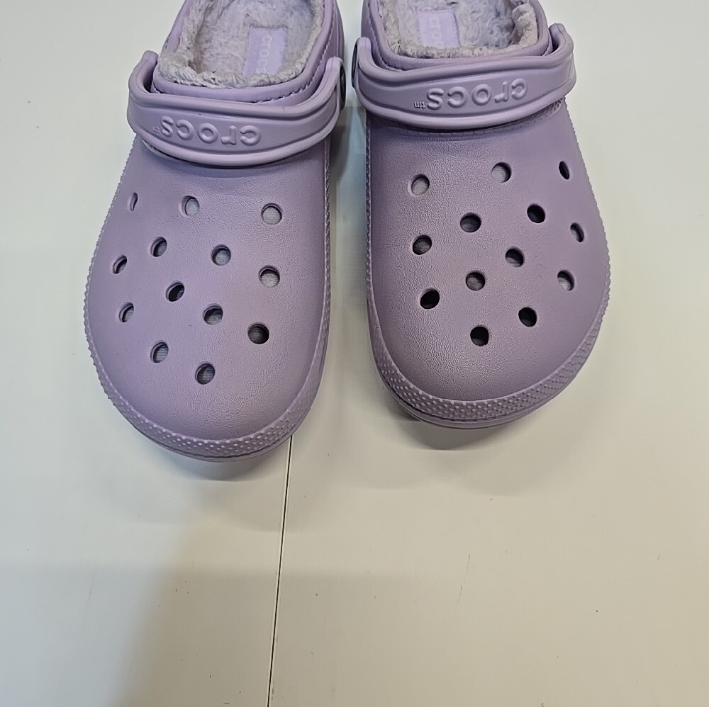 CROCS Women Classic Lined Clog - Lavender - Picture 2 of 8